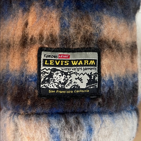 Levi's Men's portoloa wool Cream and Blue Plaid Jacket - Picture 7 of 11